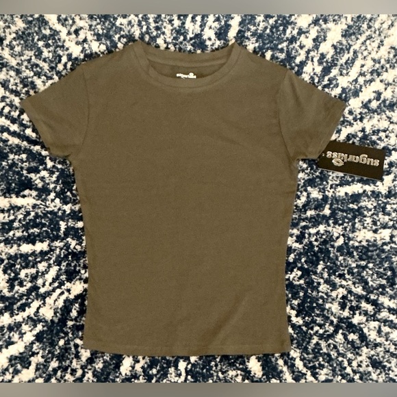 Sugar Kiss Green Short Sleeve T-Shirt (NWT) - Picture 1 of 9